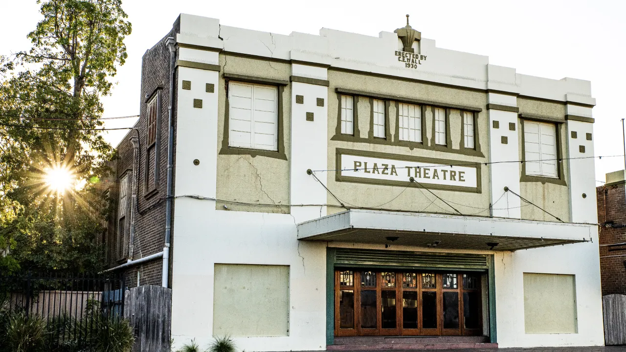 Photo of the Plaza Theatre Exterior Front at sunset