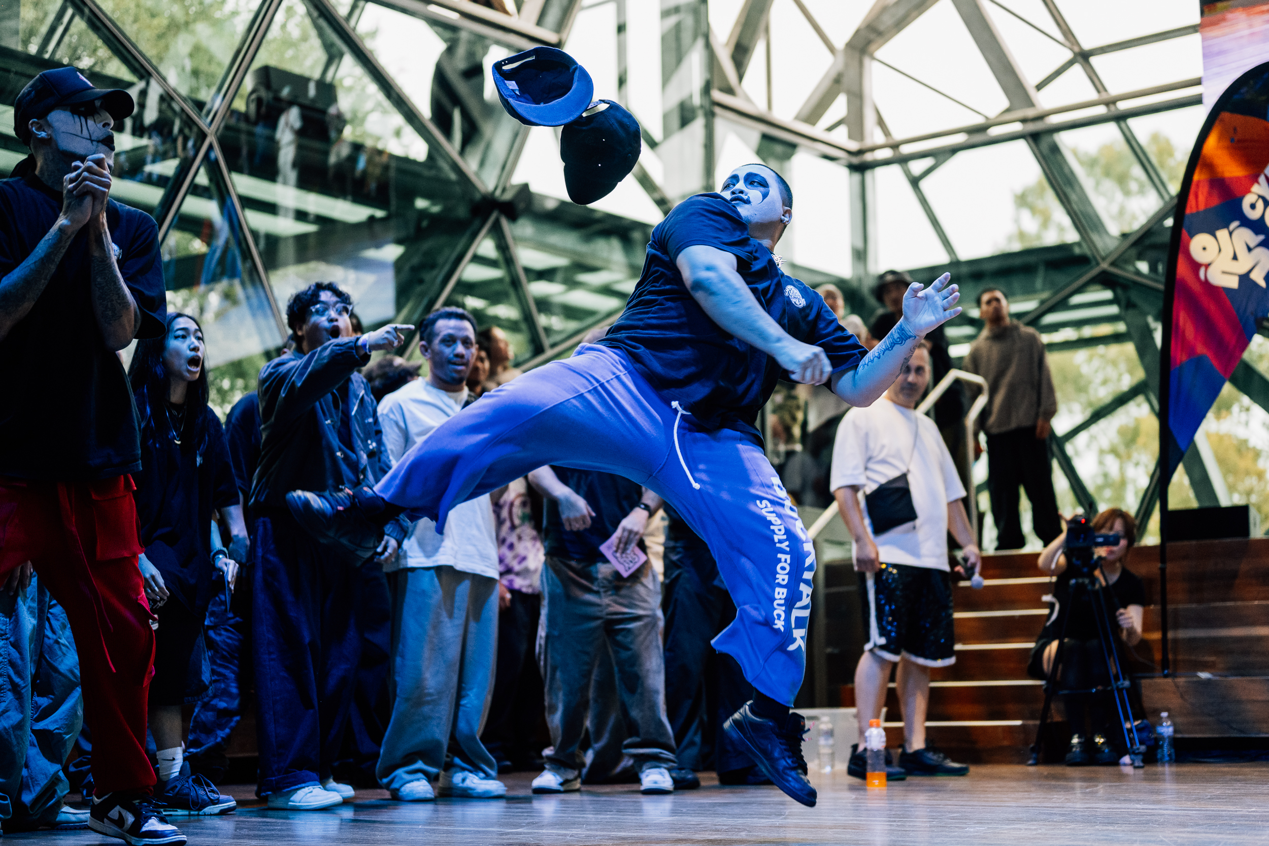 Street dancer at On&On Festival, performing in front of a captivated audience