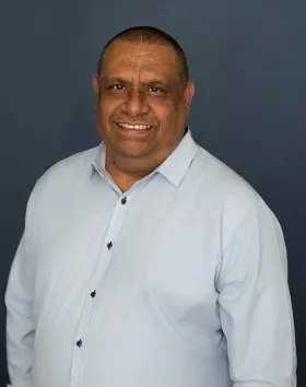 Dennis Stokes